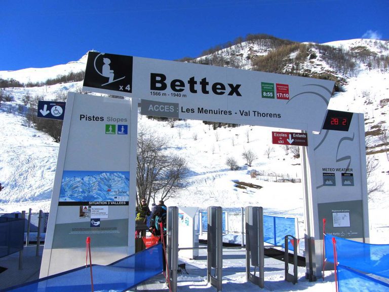 Chairlift in le Bettaix