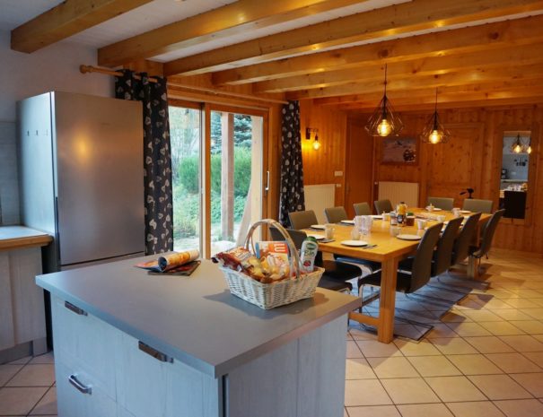 Chalets-Lacuzon Snow Valley -open plan living space