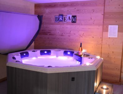 Indoor hot tub in the wellness area