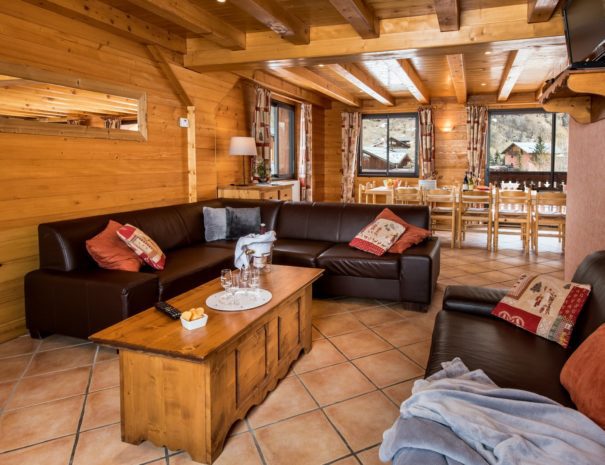 Chalets-Lacuzon_Snow-Star_cosy-lounge