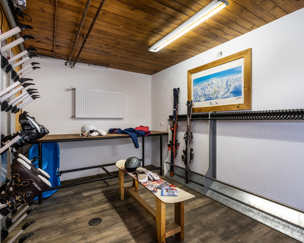 Ski room in chalet Snow Valley