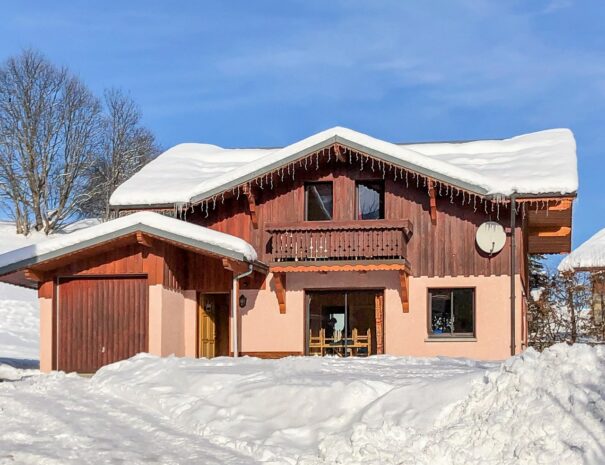 Outside view of chalet 3 Vallées