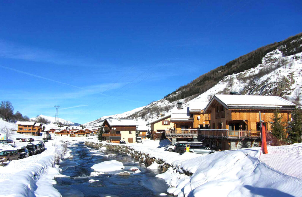 le Bettaix village in winter